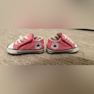 EUC Converse Chuck Taylor All Star Baby Cribster Pink Sneaker (Size 1)